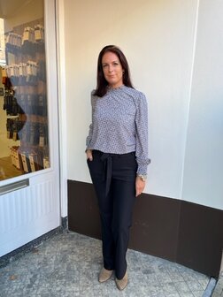 Zoso flaired broek Kelly travelstof zwart