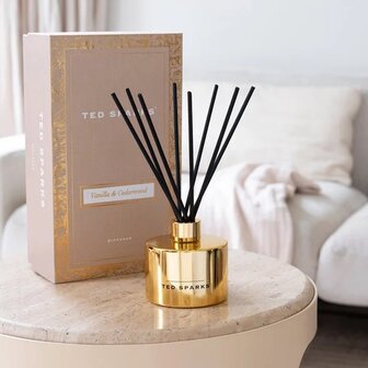 Ted Sparks diffuser geurstokjes vanilla &amp; cedarwood