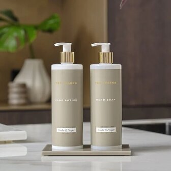Ted Sparks hand giftset tonka &amp; pepper