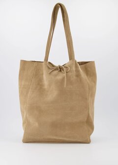 Suede shopper sand