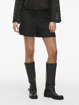 Vila shorts Vimerinda black