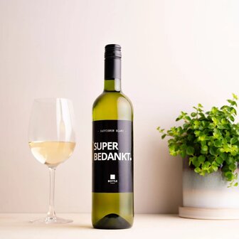 Fles witte wijn super bedankt