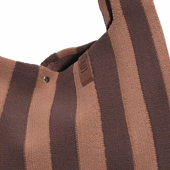 Lot83 shopper Lois 133