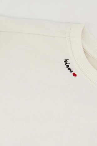 Zusss sweater met borduur hart
