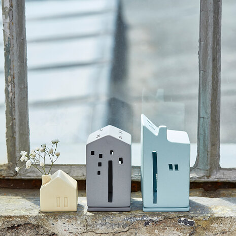 Räder light house azure