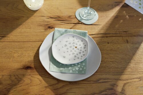 R&auml;der porseleinen bordje hartjes