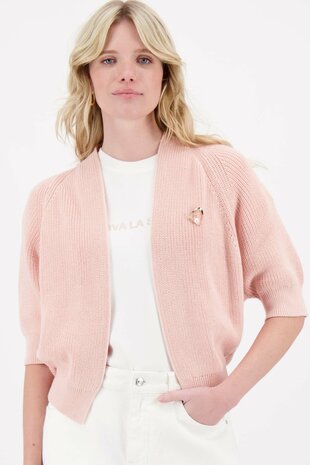 Zusss vest soft pink met vleermuis mouwen met broche