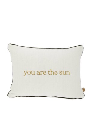 Zusss kussen you are the sun 25x35 cm