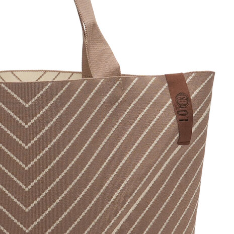 Lot83 big shopper Lexi 08