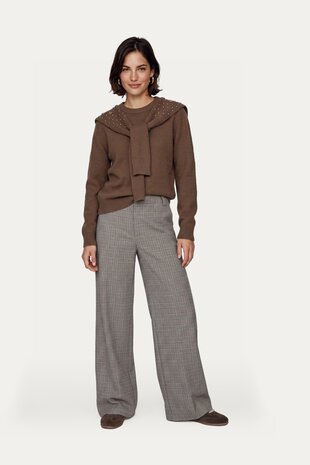 CS The Label trui Kimmie walnut
